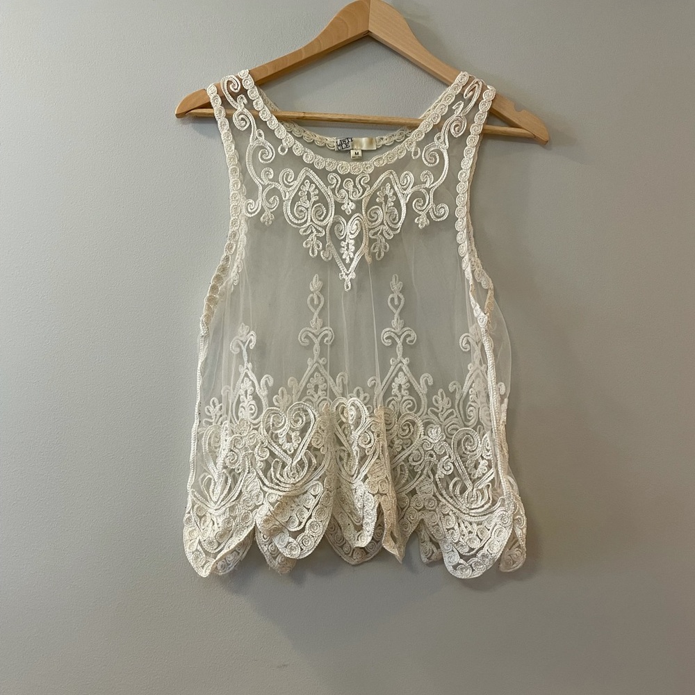 🤍sheer lace tank top🤍
